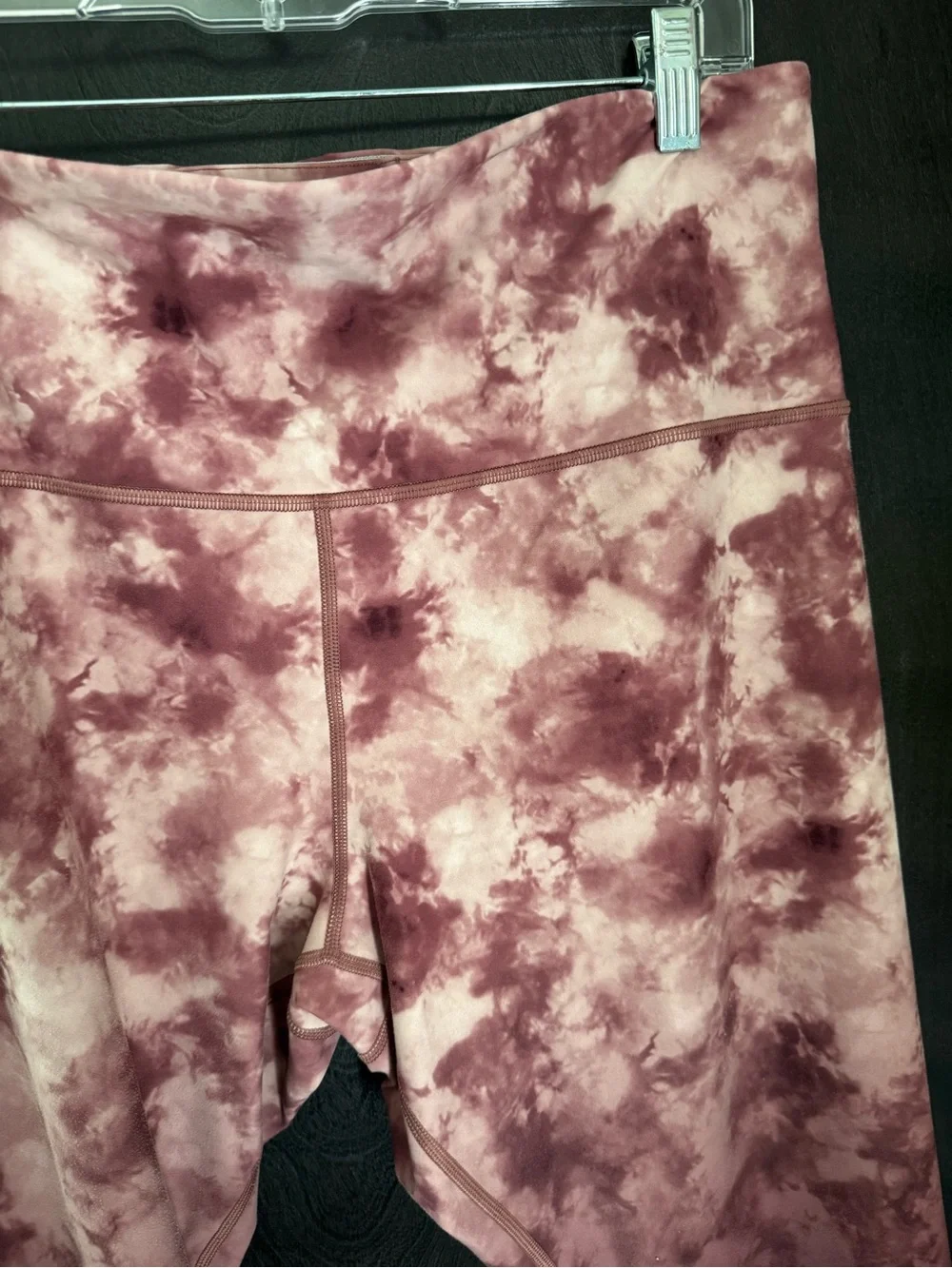 Athleta matching set Tie-Dye Two-Piece Active Set - Mauve/Pink